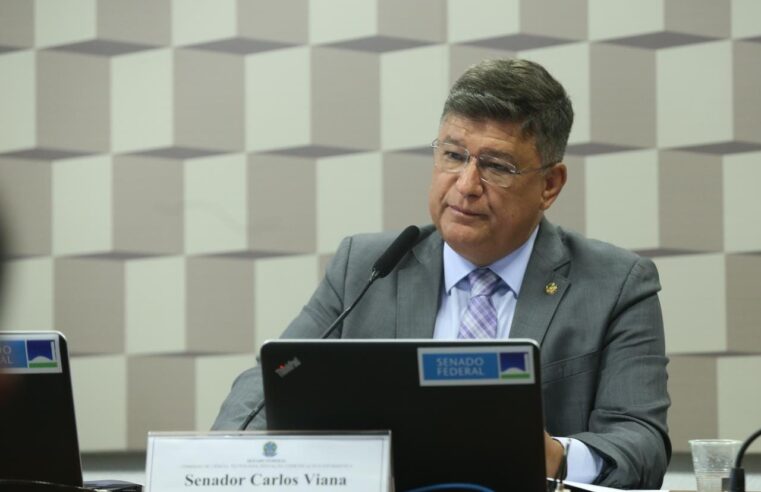 Carlos Viana é eleito presidente da Comissão de Ciência, Tecnologia, Inovação, Comunicação e Informática (CCT)