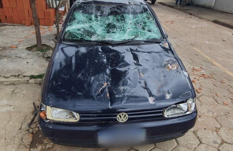 TAIOBEIRAS | Homem é preso após agredir mãe com cavadeira e danificar carro do irmão