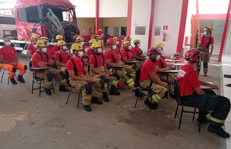 Bombeiros de Salinas promovem workshop de Salvamento Veicular nível II