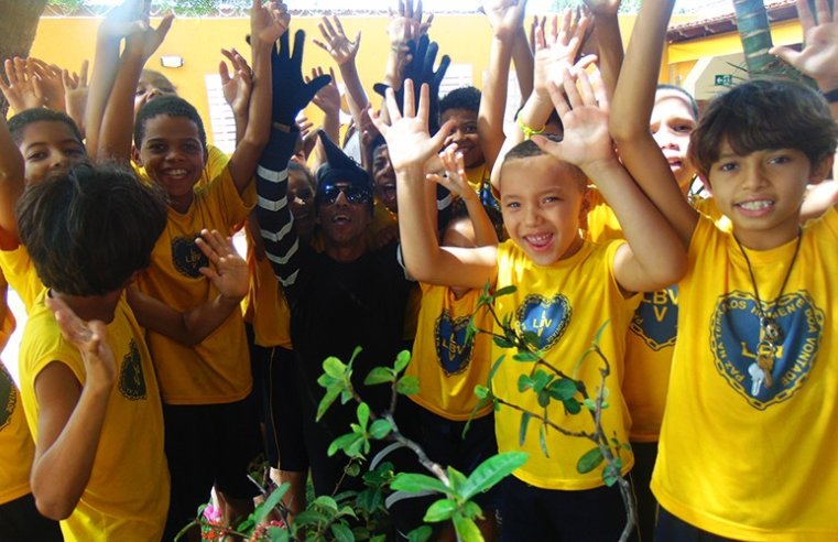 Crianças e adolescentes da LBV participam de palestra sobre a Prevenção a Dengue